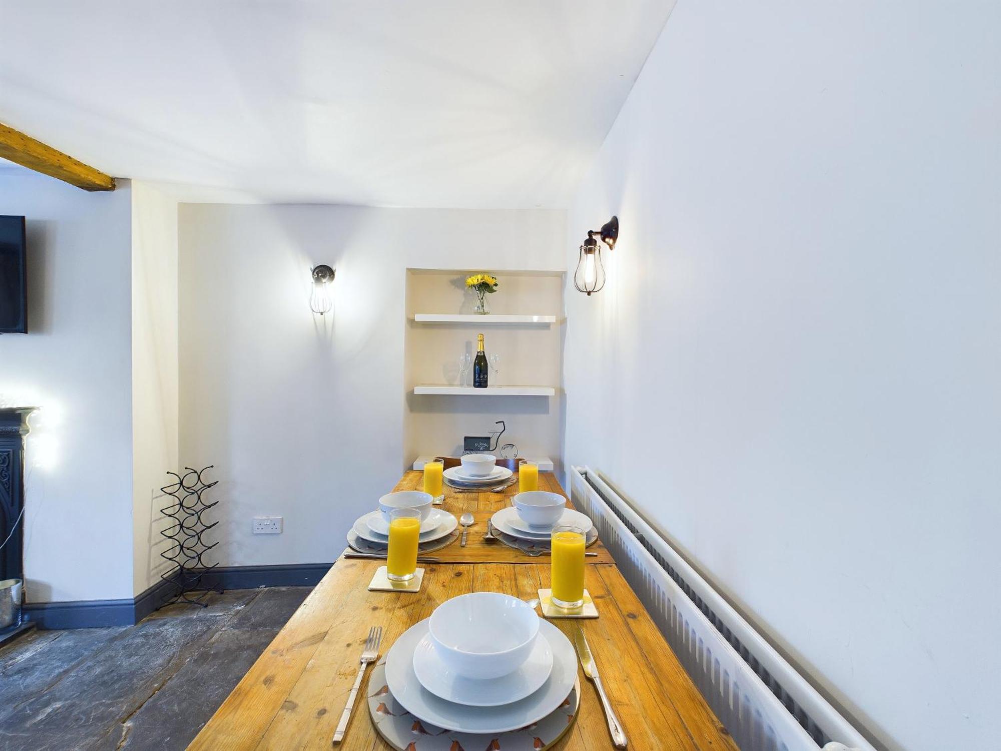 Cosy Cottage In Moreton-In-Marsh Buitenkant foto