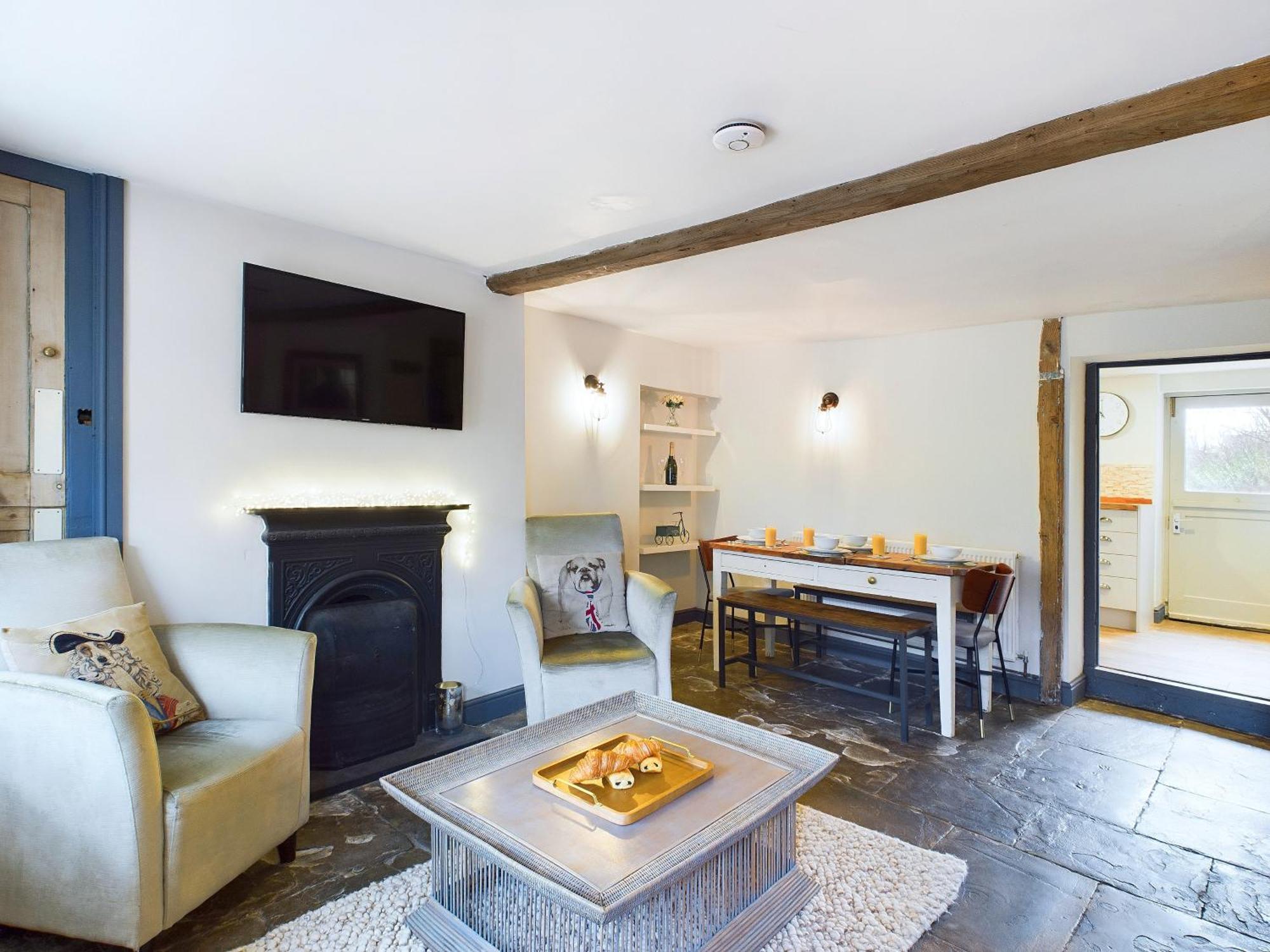 Cosy Cottage In Moreton-In-Marsh Buitenkant foto