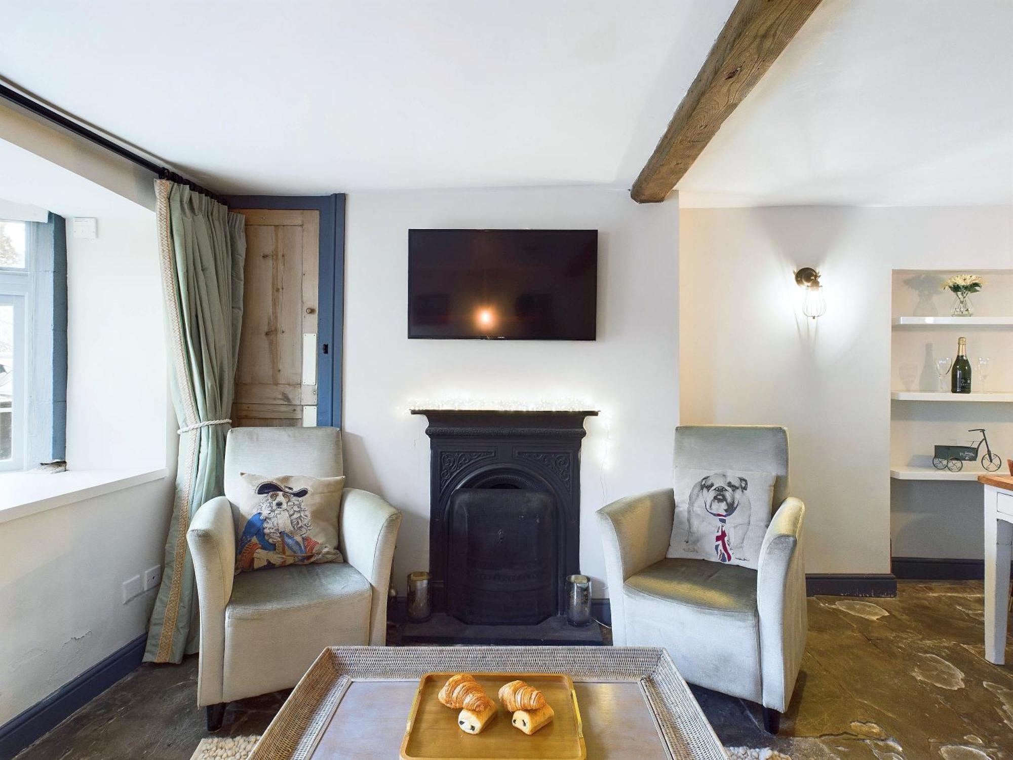 Cosy Cottage In Moreton-In-Marsh Buitenkant foto